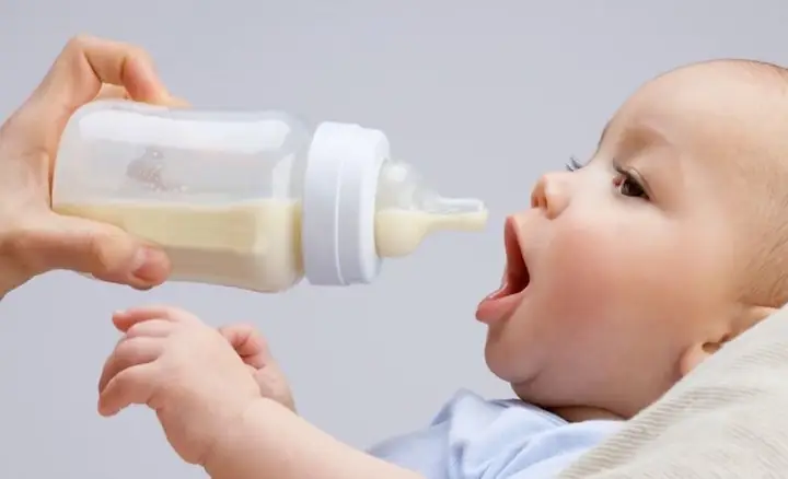 Chọn Bình Sữa Cho Trẻ Sơ Sinh Chọn Bình Sữa Cho Trẻ Sơ Sinh