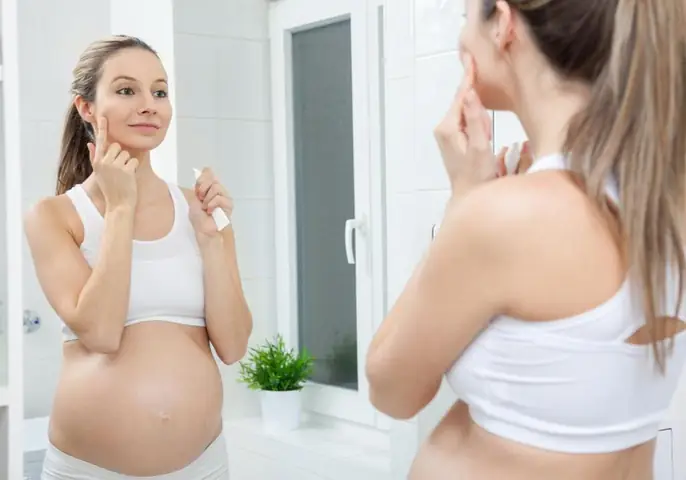 Có Bầu Có Được Dùng Kem Dưỡng Da Không