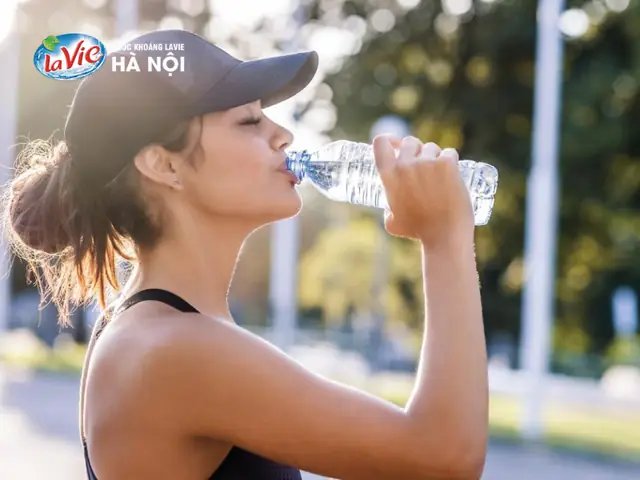 Có Bầu Có Được Uống Nước Khoáng Mặn Không