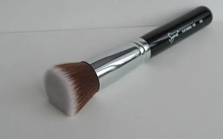 Cọ Đánh Kem Nền Loại Nào Tốt
