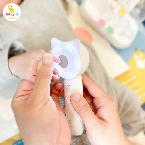 Có Được Cắt Móng Tay Cho Trẻ Sơ Sinh Không
