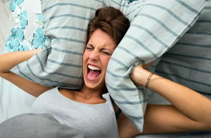 Có Nên Bước Qua Bụng Bà Bầu