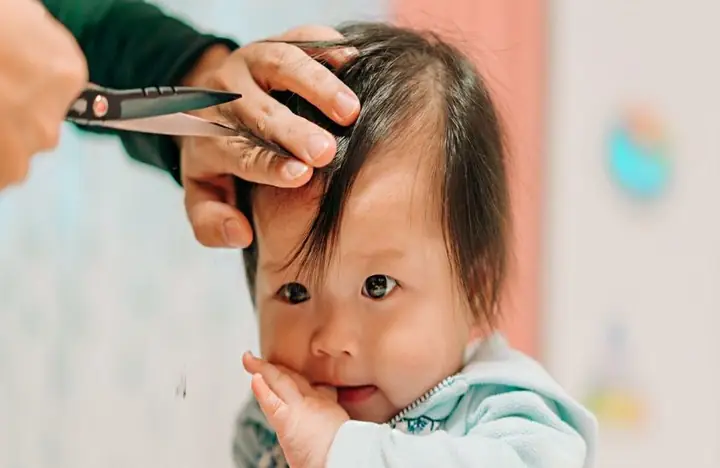 Có Nên Cắt Tóc Cho Trẻ Dưới 1 Tuổi