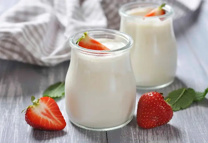 Có Nên Cho Bé Ăn Sữa Chua Hàng Ngày