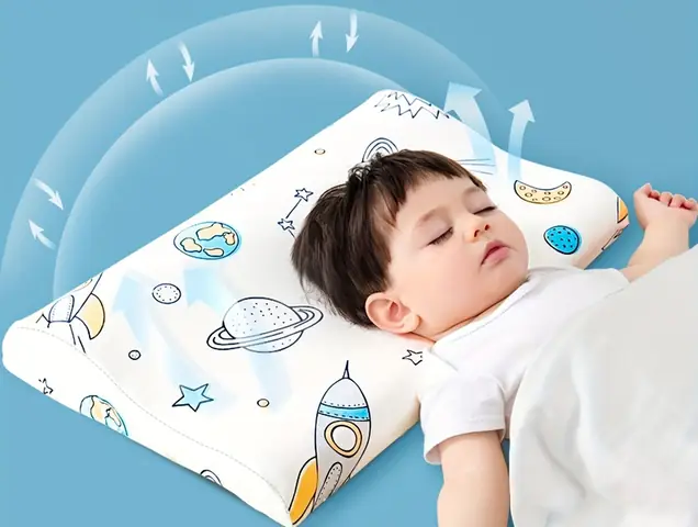 Có Nên Cho Bé Nằm Gối Cao Su Non