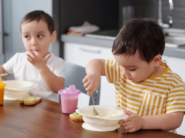 Có Nên Cho Be Uống Sữa Sau Khi Ăn Có Nên Cho Be Uống Sữa Sau Khi Ăn