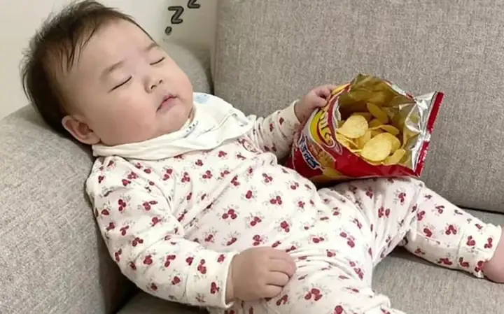 Có Nên Cho Con Ngủ Riêng Sớm