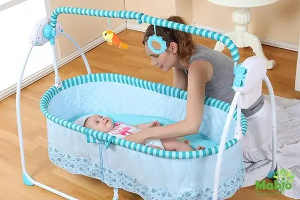 Có Nên Cho Trẻ Sơ Sinh Nằm Võng Điện