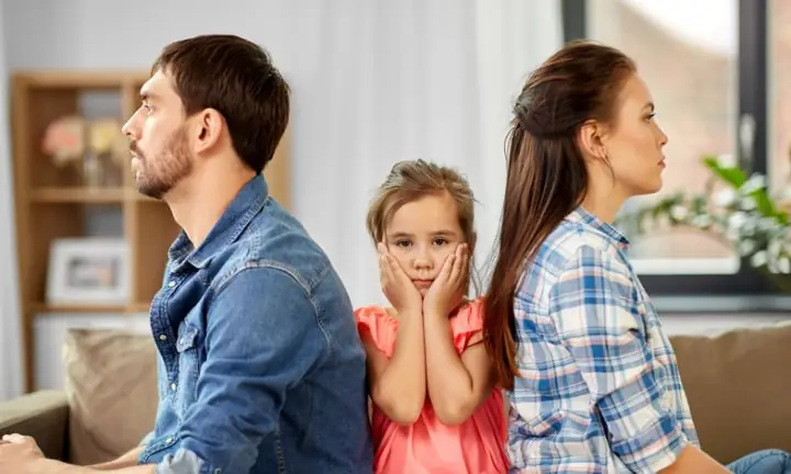 Có Nên Ly Hôn Khi Con Con Nhỏ
