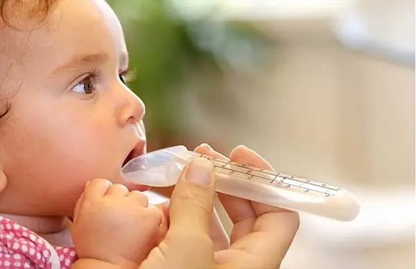 Có Nên Pha Thuốc Kháng Sinh Vào Sữa