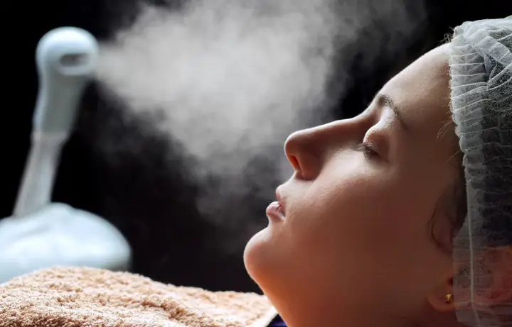 Có Nên Sử Dụng Máy Xông Mặt