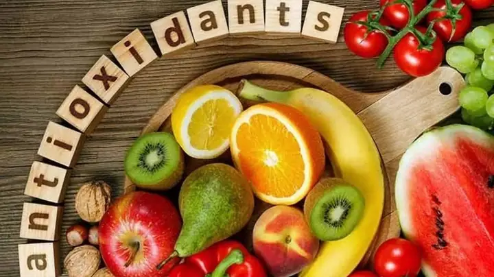Có Nên Uống Canxi Và Vitamin C Cùng Lúc