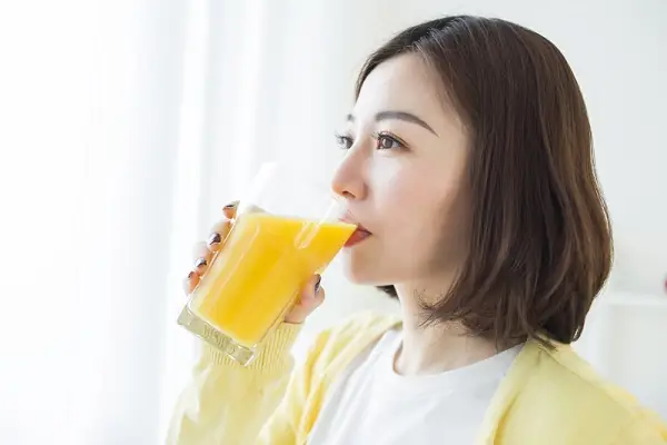 Có Nên Uống Tinh Bột Nghệ Với Collagen