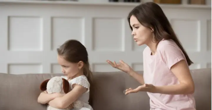 Con Bướng Bỉnh Phải Làm Sao