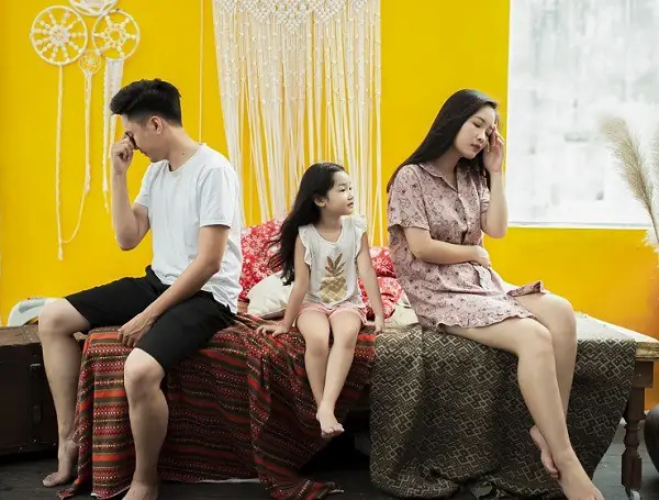 Con Muốn Bố Mẹ Ly Hôn