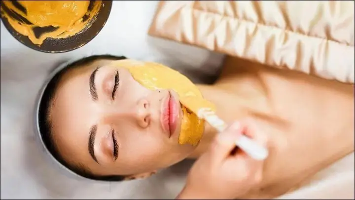 Công Dụng Tinh Bột Nghệ Đắp Mặt