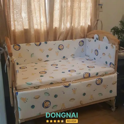 Cua Hang Ban Noi Em Be