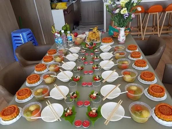 Cúng Đầy Tháng Mua Hoa Gì