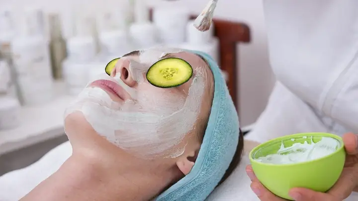Da Mặt Khô Nên Dùng Kem Gì