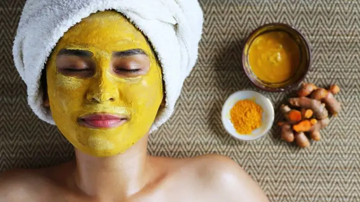 Đắp Nghệ Tươi Lên Mặt Có Tốt Không