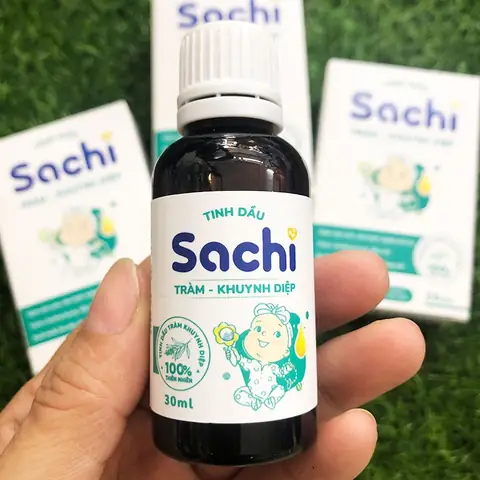 Dầu Khuynh Diệp Cho Bé Sơ Sinh