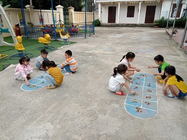 Dạy Trẻ Chơi Trò Chơi Dân Gian