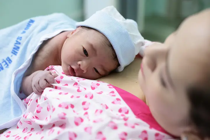 Dịch Vụ Sinh Trọn Gói Tại Bệnh Viện Hùng Vương