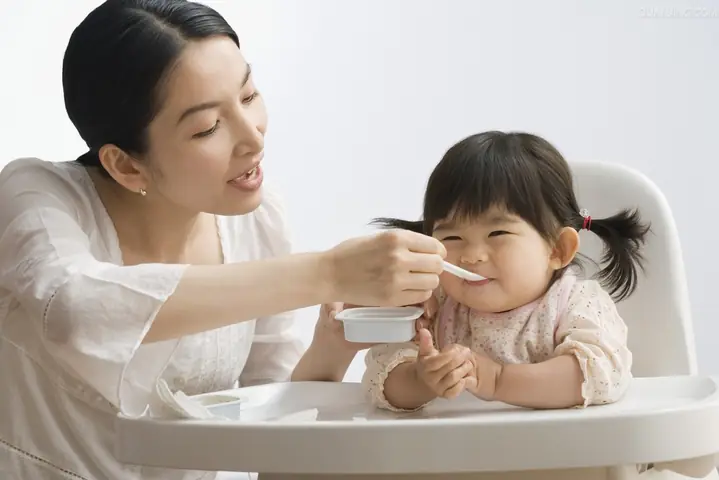 Dinh Dưỡng Cho Bé 2 Tuổi Rưỡi