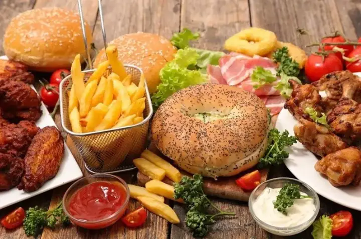 Đồ Ăn Gây Mất Sữa Mẹ