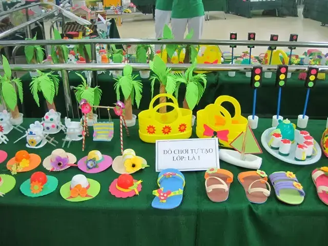 Đồ Chơi Làm Từ Phế Liệu Đồ Chơi Làm Từ Phế Liệu