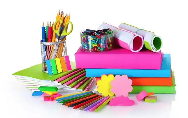 Đồ Dùng Học Tập Cần Thiết Đồ Dùng Học Tập Cần Thiết