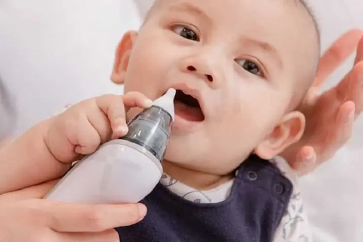 Dụng Cụ Hút Mũi Nào Tốt Cho Bé