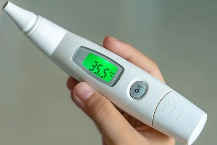 Dùng Nhiệt Kế Điện Tử Nào Tốt