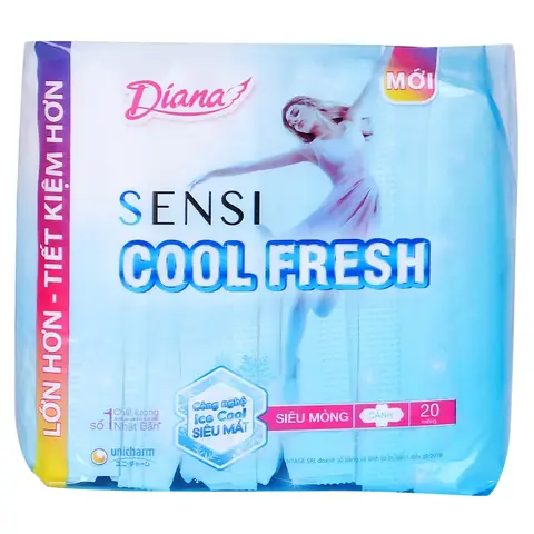 Giá Băng Vệ Sinh Diana Sensi
