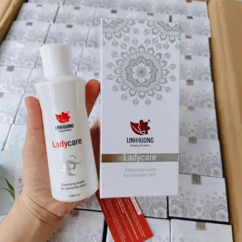 Giá Dung Dịch Vệ Sinh Lady Care