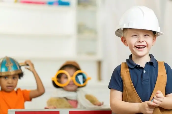 Giáo Dục Trí Tuệ Cảm Xúc Là Gì