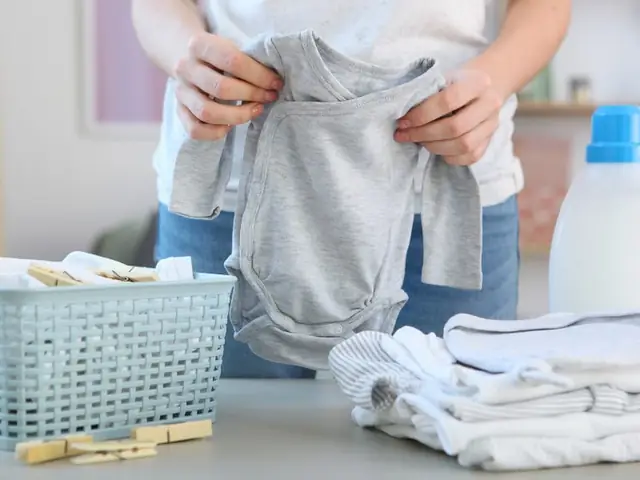 Giặt Đồ Sơ Sinh Lần Đầu