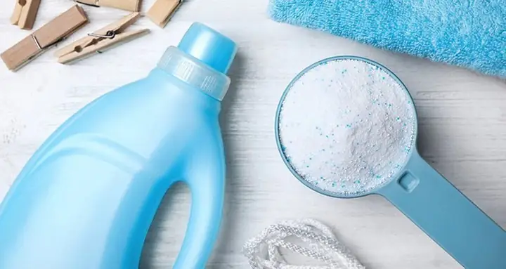 Giặt Tay Nên Dùng Bột Giặt Hay Nước Giặt