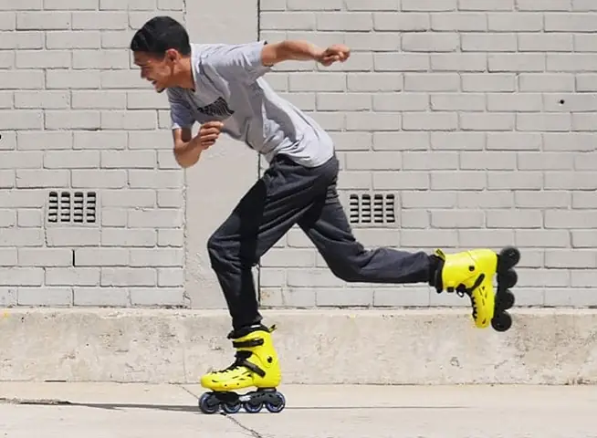 Giày Patin Cho Người Mới Tập