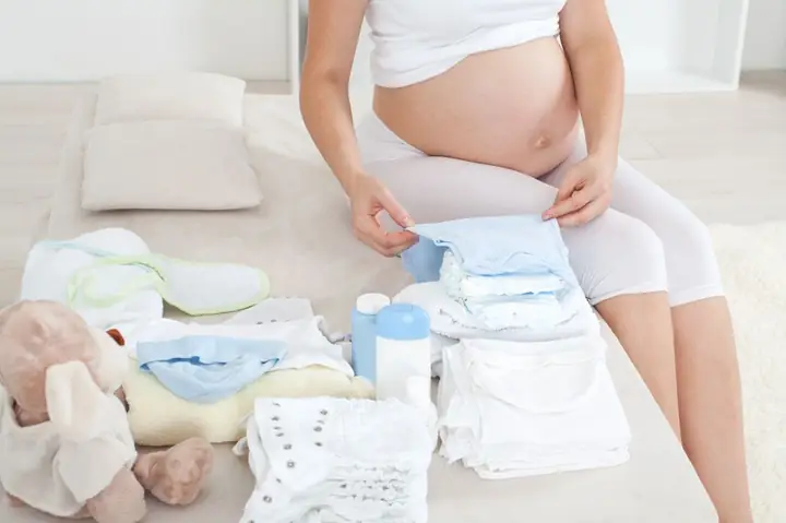 Giỏ Đồ Mang Đi Sinh Mùa Hè
