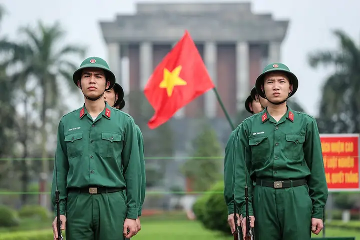Hinh Anh Chu Bo Doi Cam Sung