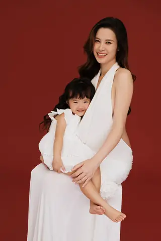 Hình Ảnh Mẹ Bầu Và Em Bé