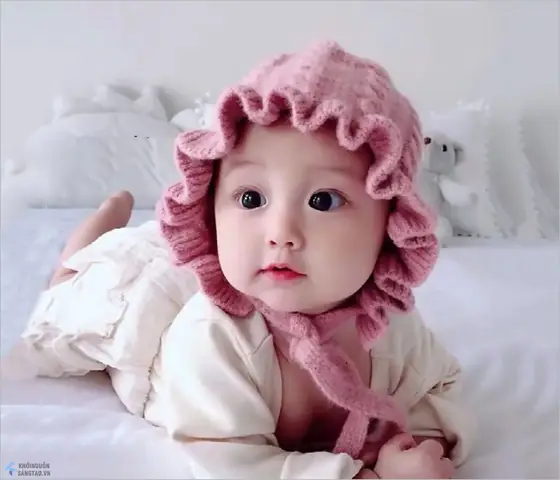 Hình Ảnh Những Em Bé Dễ Thương