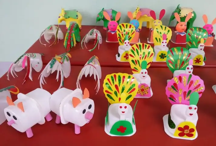 Hướng Dẫn Trẻ Làm Đồ Chơi