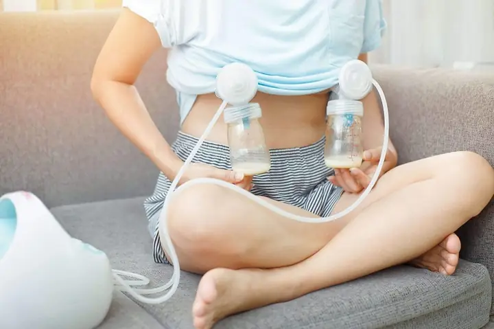 Hút Sữa Bằng Máy Đúng Cách