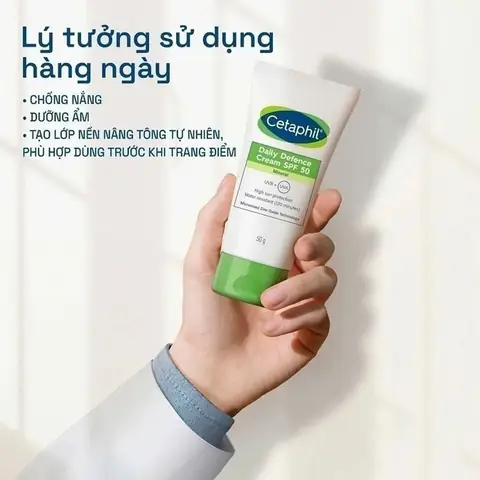 Kem Chống Nắng Dưỡng Ẩm Cho Da Dầu