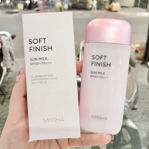 Kem Chống Nắng Missha Màu Hồng