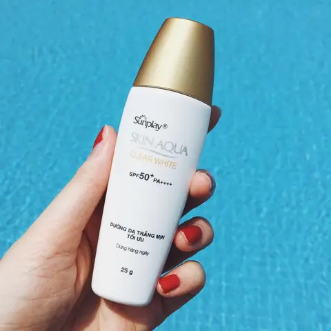 Kem Chống Nắng Skin Aqua Của Nhật Review