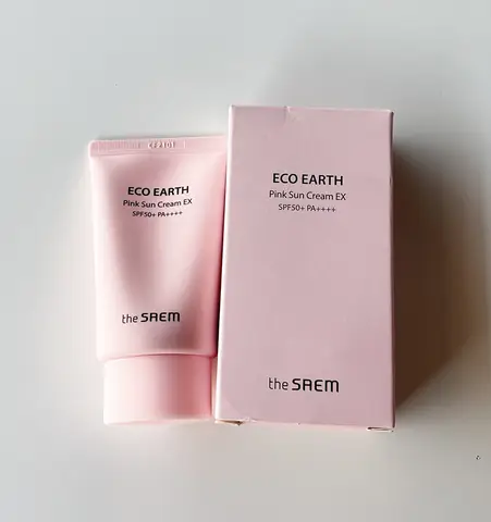 Kem Chống Nắng The Saem Pink Fake