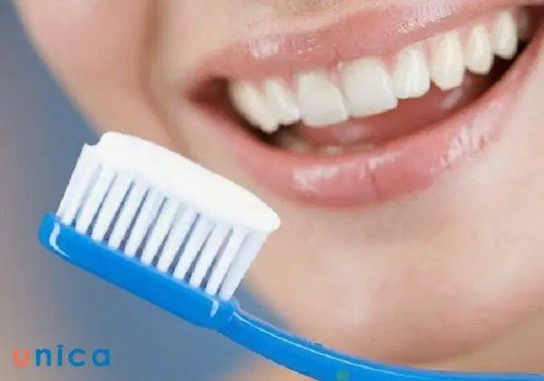 Kem Đánh Răng Có Trị Thâm Môi Không